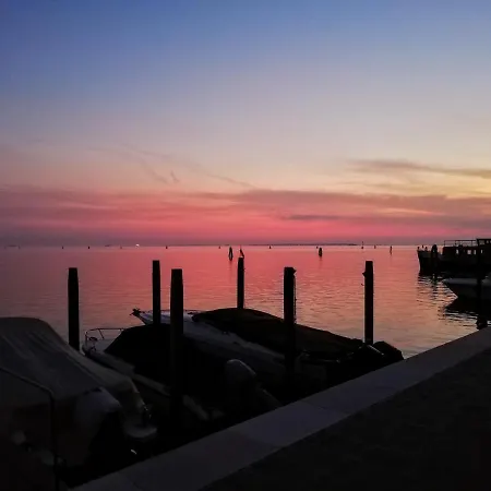 Apartment Lagoon Secret *